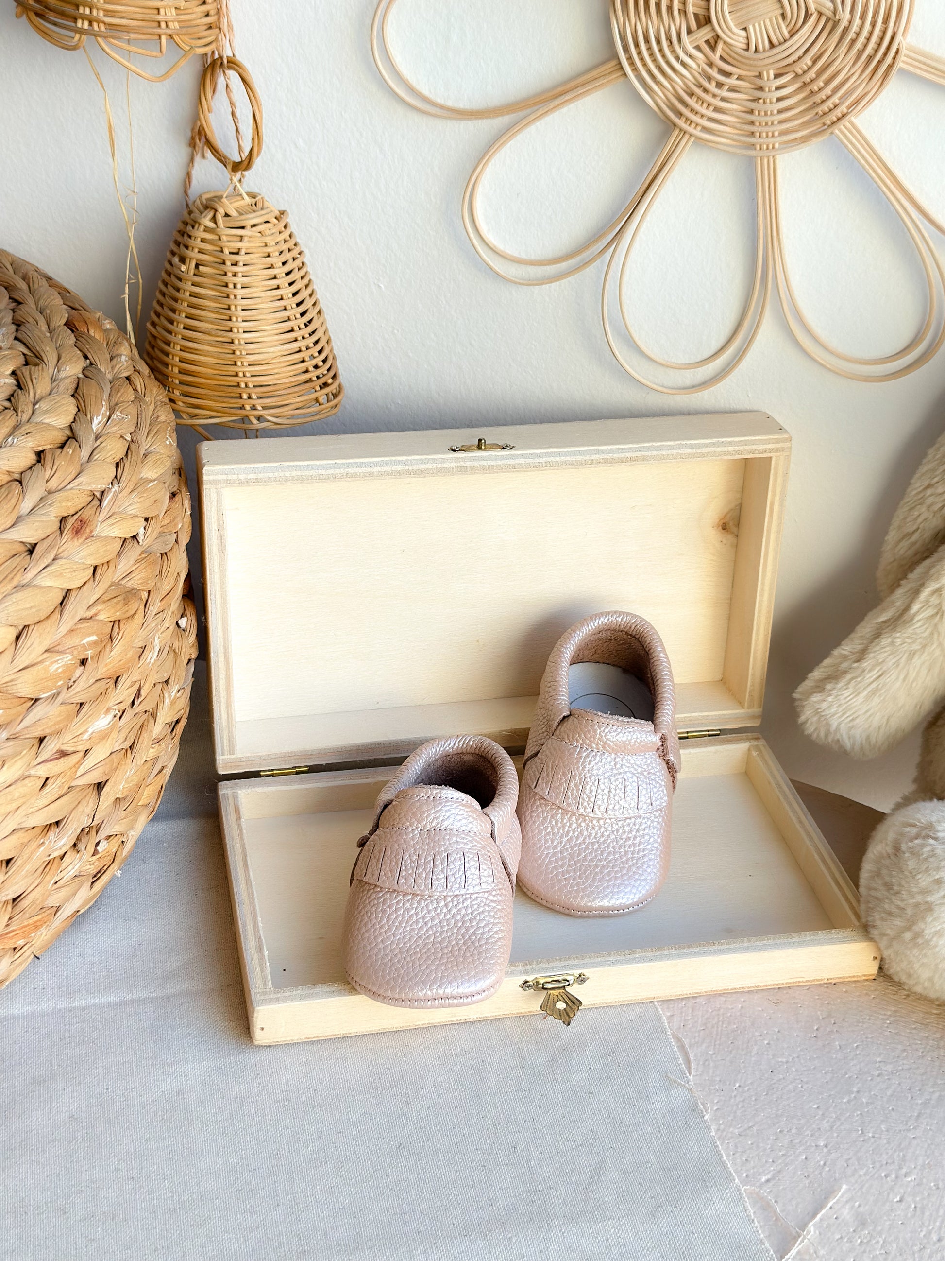 Pearlescent Pink Moccasins